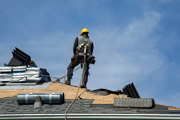 Professional Flat Roof Repair technician working in Astatula, FL